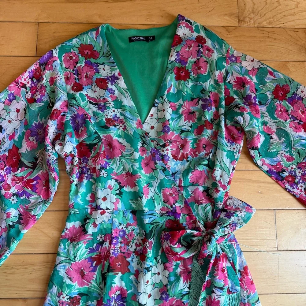 Nasty Gal Teal Floral Wrap Midi Dress with Fringe Size US 6 - Picture 3 of 10